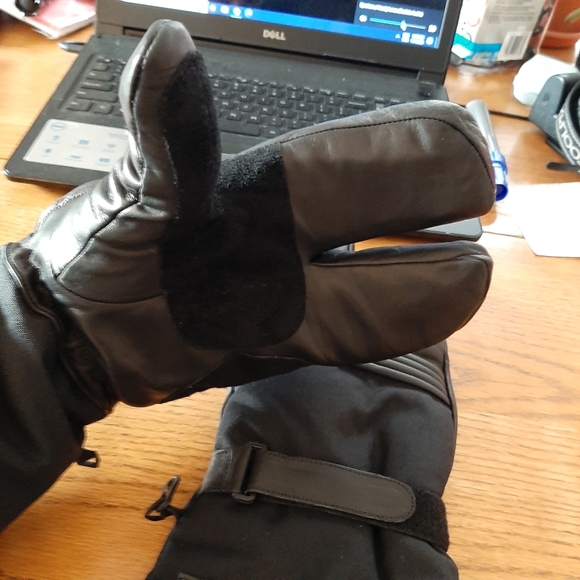 Man's mittens - Picture 4 of 7